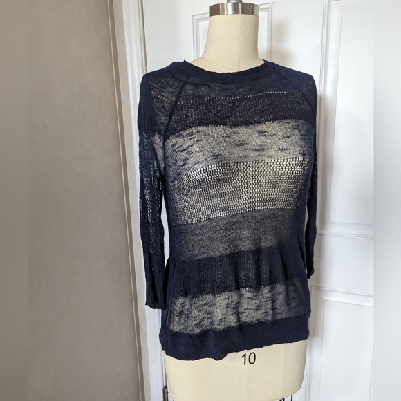 Moth Blouse - Picture 2 of 8